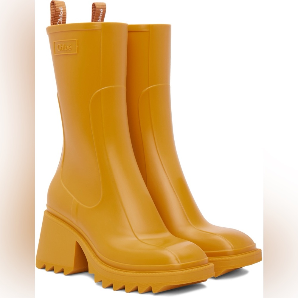 Chloe Rainboots- Brand new